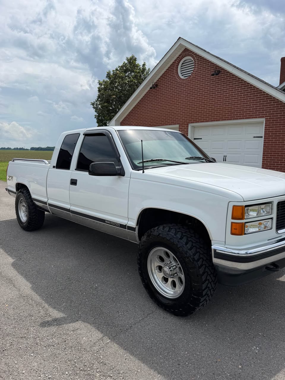 1997 GMC Sierra 1500, view 2