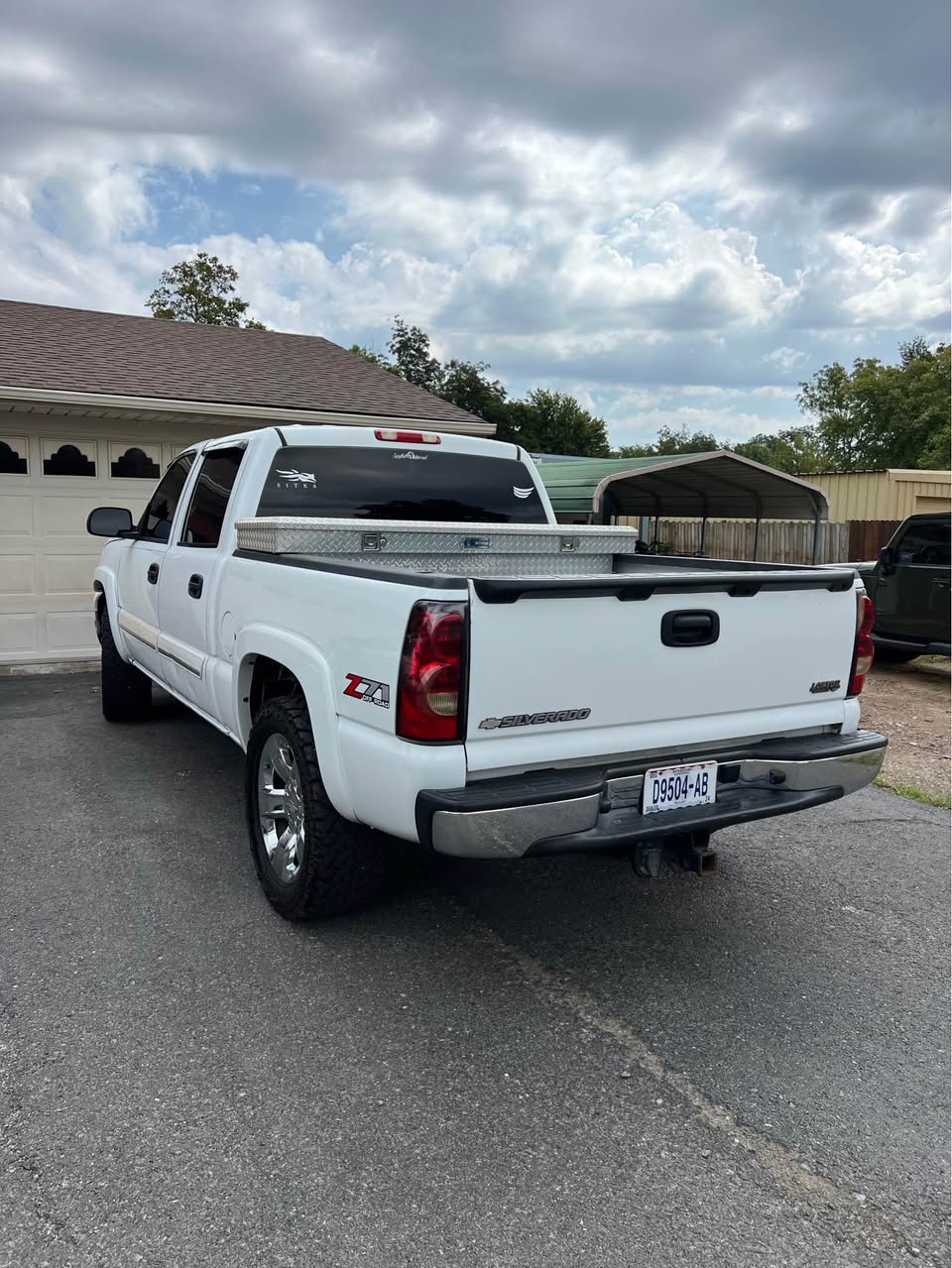 2007 Chevrolet Silverado 1500, view 3