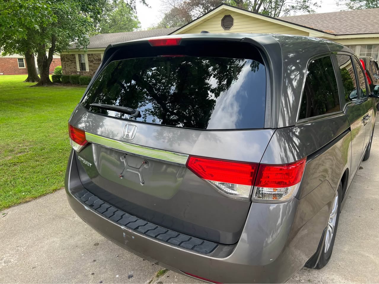 2014 Honda Odyssey, view 3