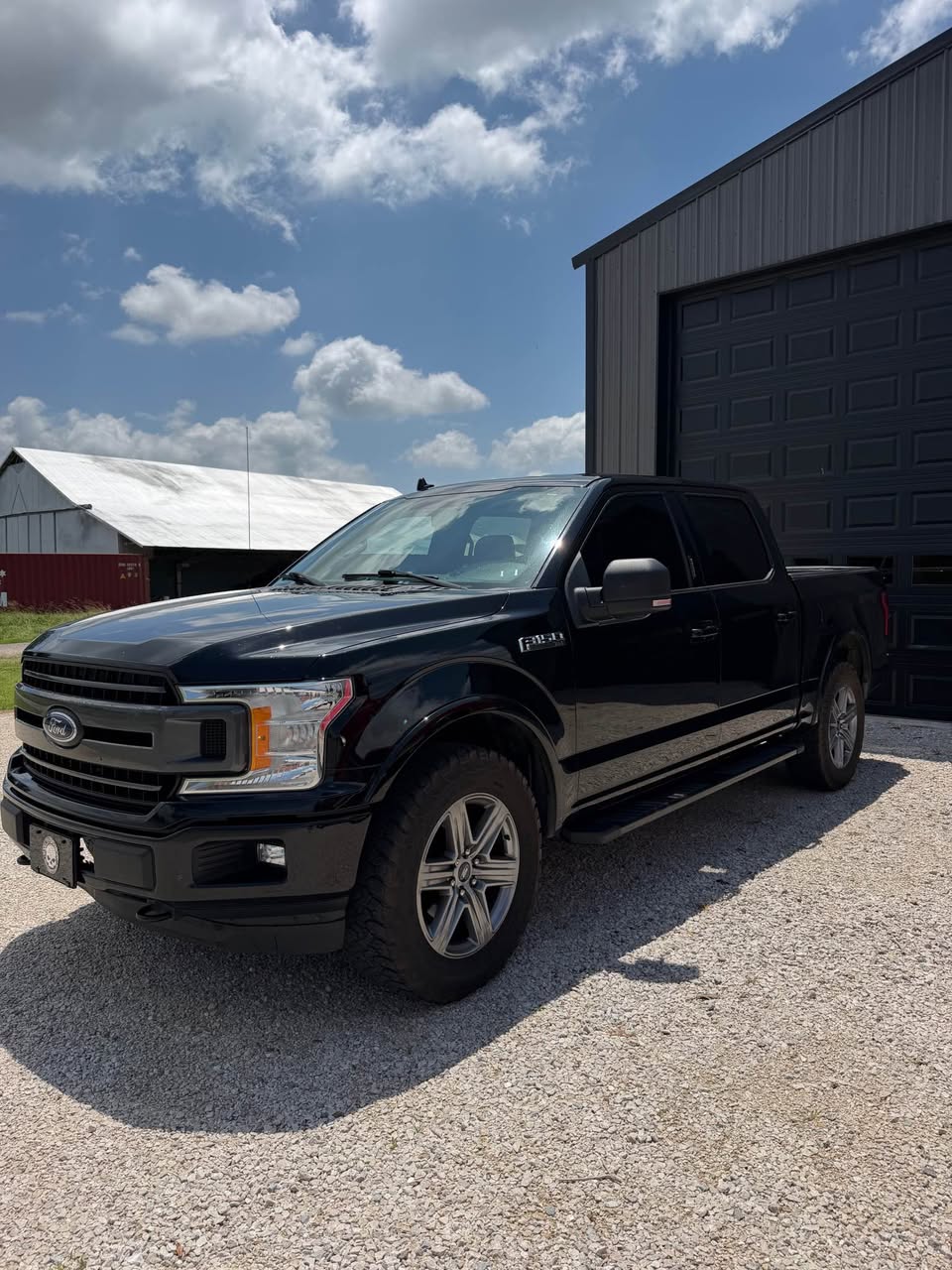 2018 Ford F-150, view 2