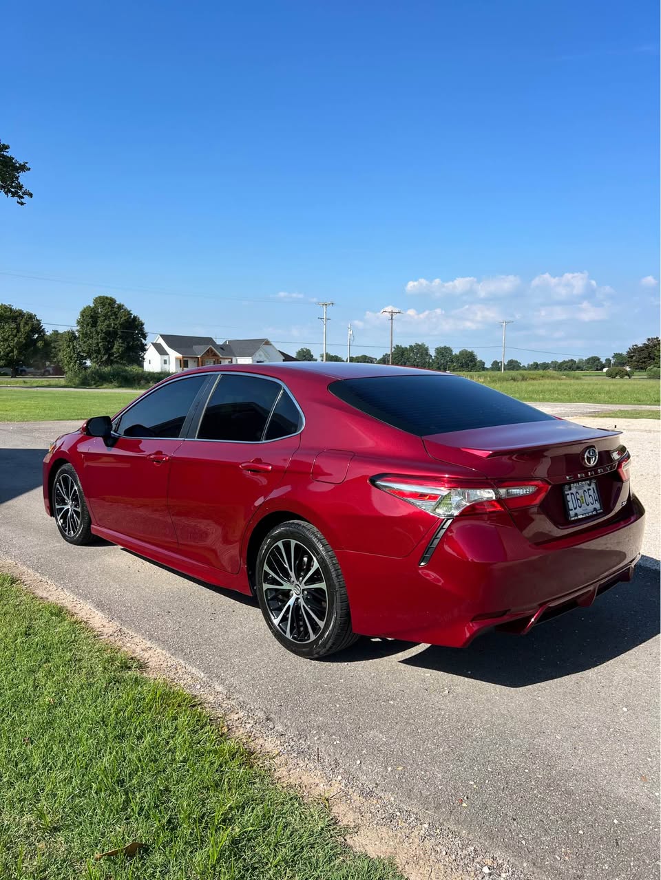 2018 Toyota Camry, view 2