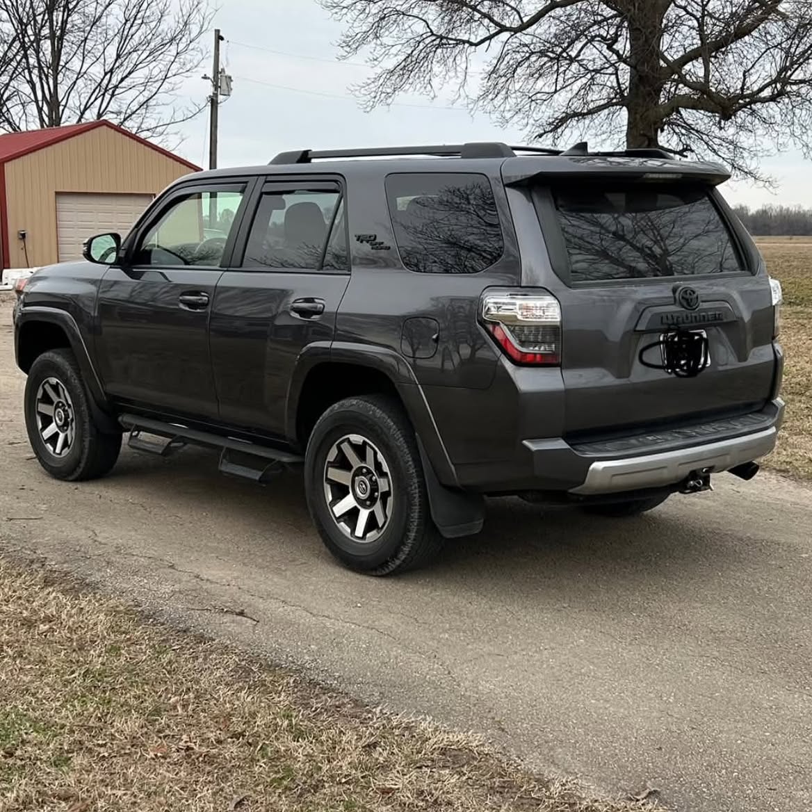 2023 Toyota 4Runner, view 2