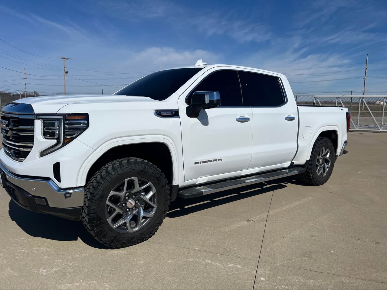 2024 GMC Sierra
